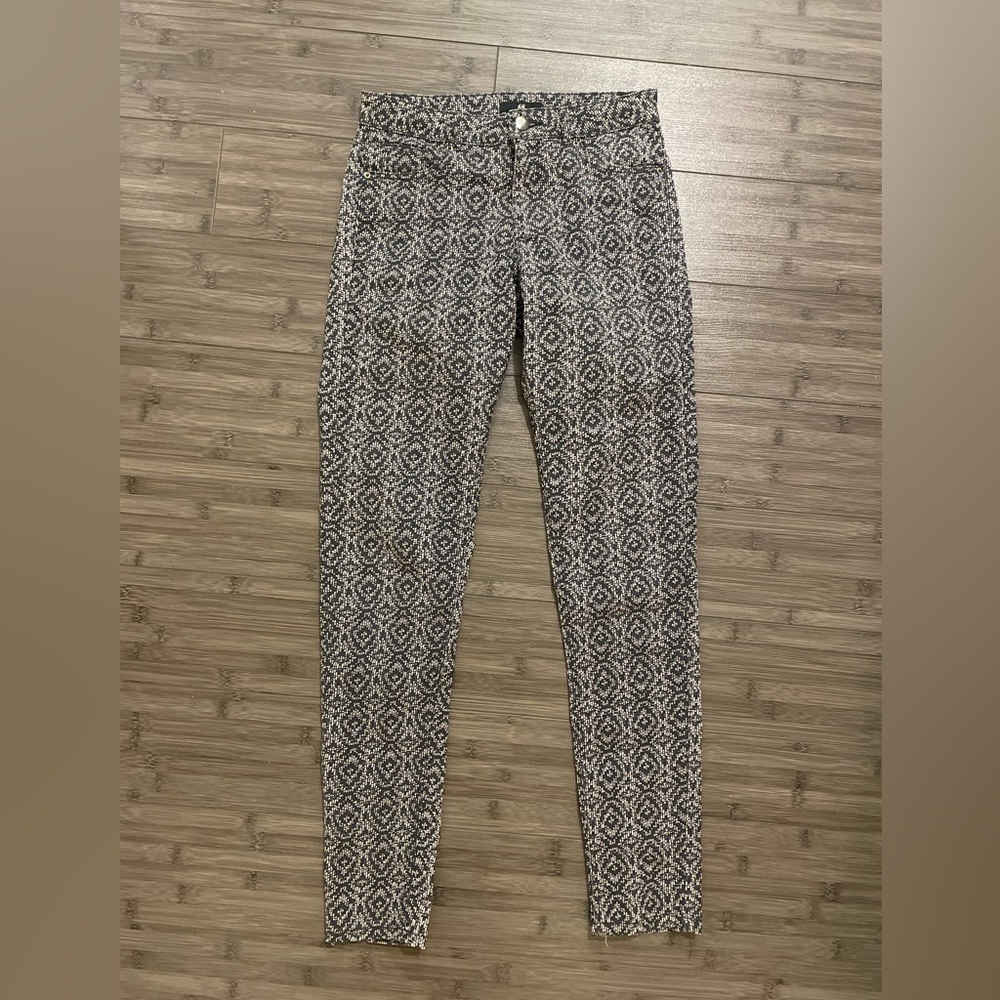 printed skinny jeans, gray black and white design